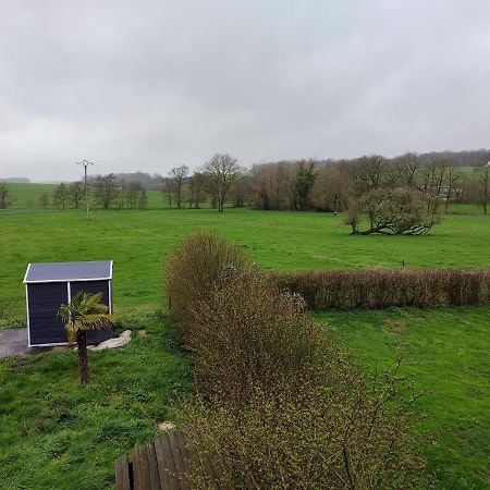 Appartamento Le Champs Des Lievres Beaumont Esterno foto