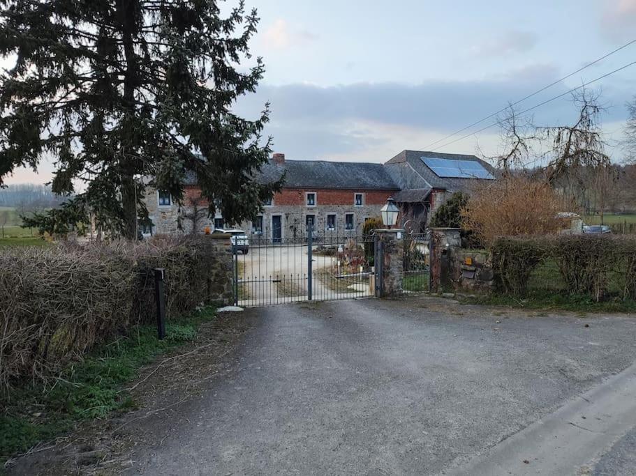 Appartamento Le Champs Des Lievres Beaumont Esterno foto